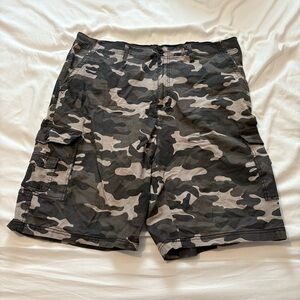 Cargo Shorts Men’s 42 Black White Camo Beverly Hills Polo Club - Casual